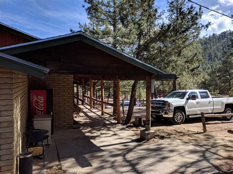 Hualapai mountain resort - BOOK YOUR ULTIMATE MOUNTAIN GETAWAY WITH HUALAPAI MOUNTAIN RESORT! Nestled in the serene Hualapai Mountains of Kingman, Arizona, Lodge House offers an expansive retreat, spanning over 3000 square...